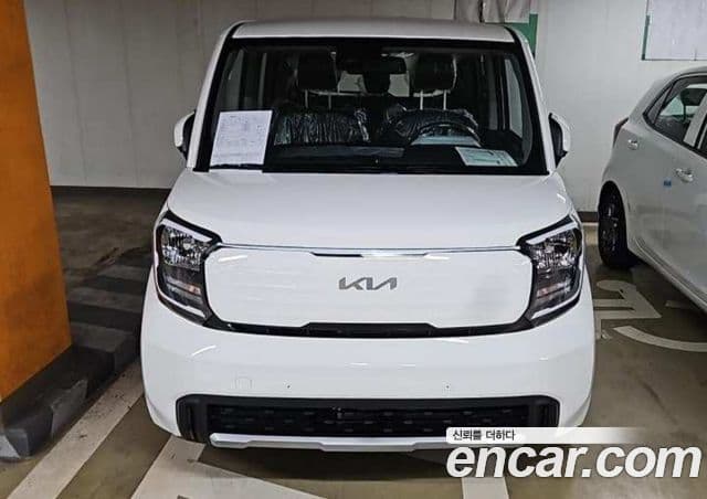 Kia The New Kia Ray 1