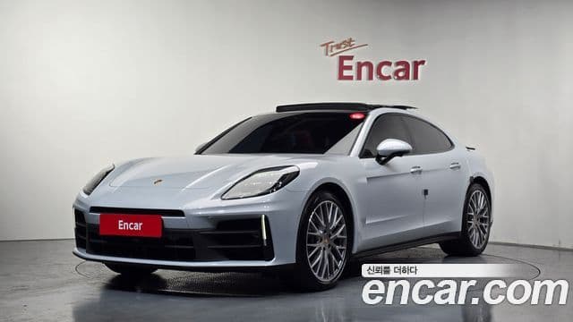 Porsche Panamera (976) 1