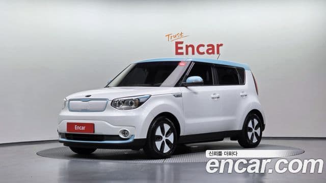 Kia Soul EV — 1