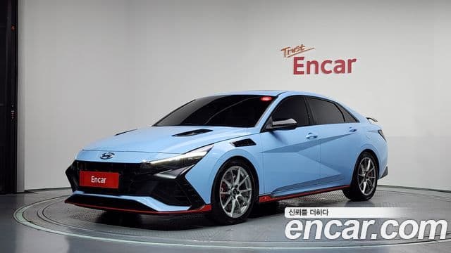Hyundai Avante (CN7) 1