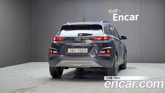 Hyundai Kona 3