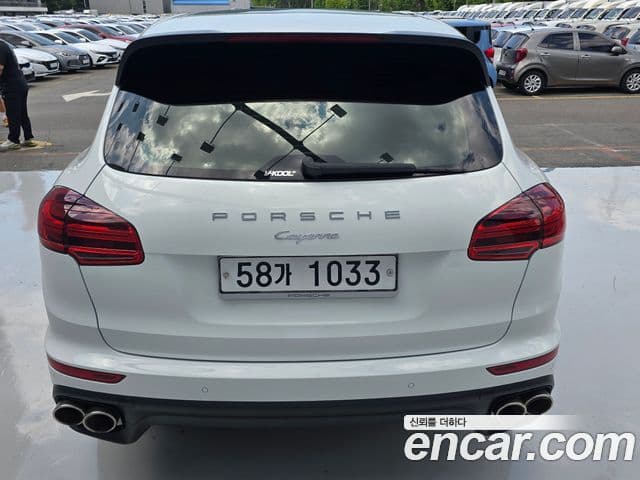 Porsche New Cayenne 3