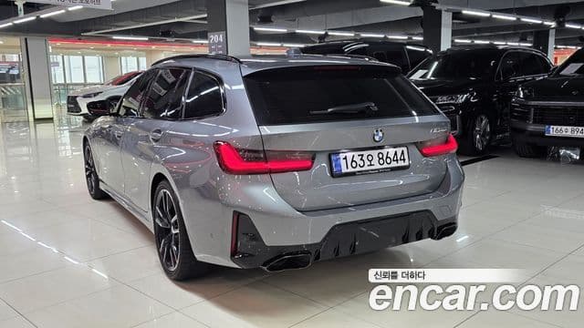 BMW 3 Series (G20) 4