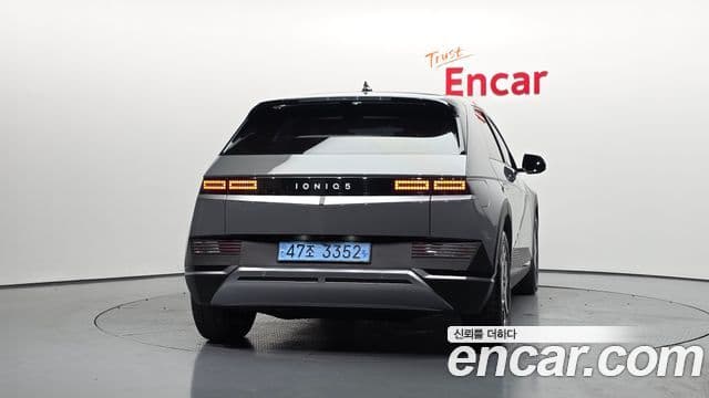 Hyundai Ioniq 5 4