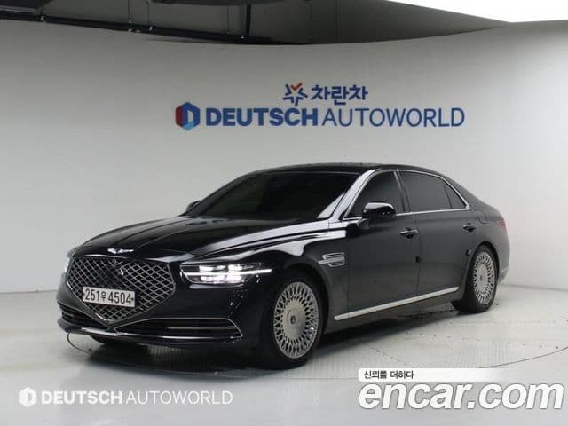 Genesis G90
