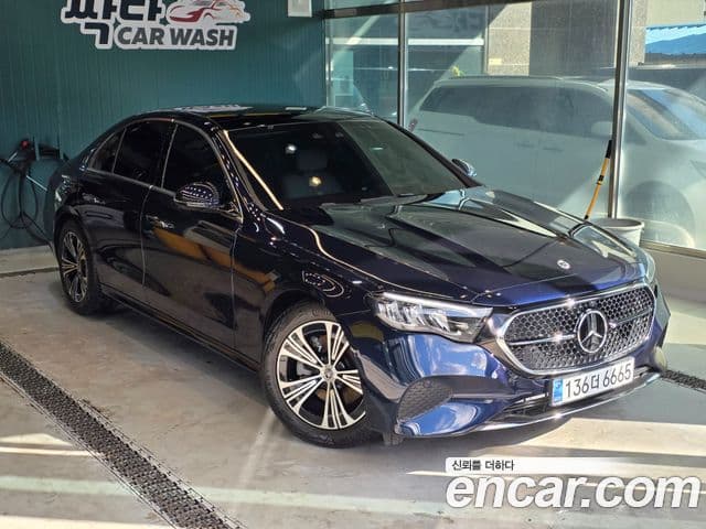 Mercedes-Benz E-Class W214 1