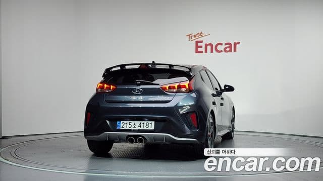 Hyundai Veloster (JS) 4