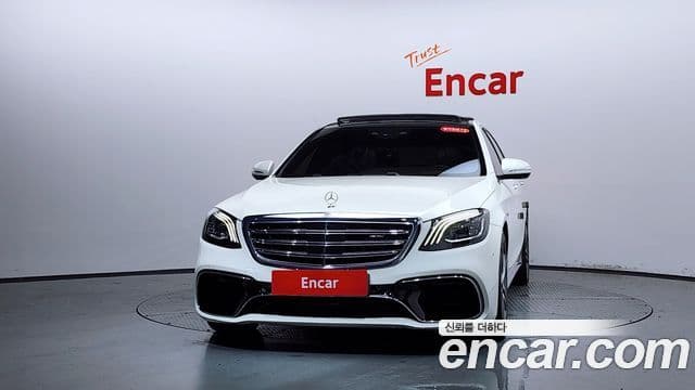 Mercedes-Benz S-Class W222 2