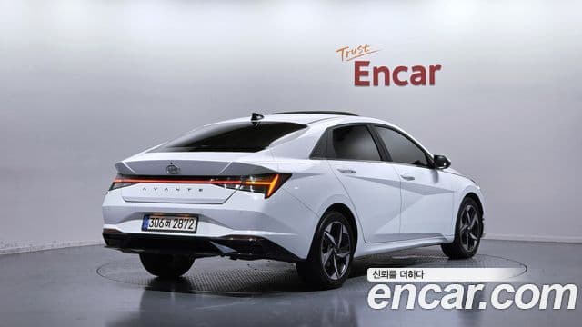 Hyundai Avante (CN7) 2
