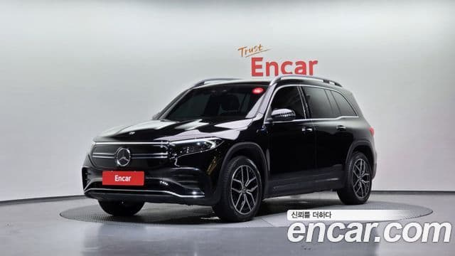 Mercedes-Benz EQB X243 — 1