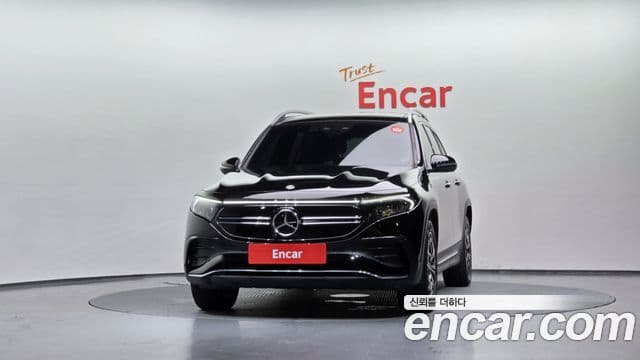 Mercedes-Benz EQB X243 2