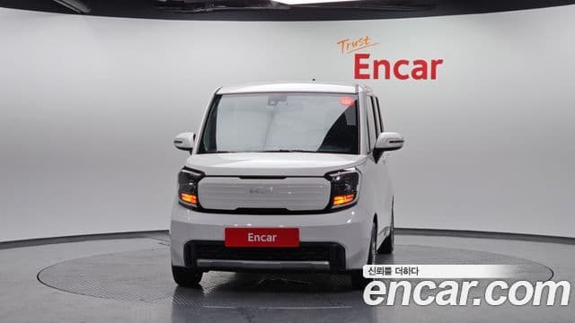 Kia The New Kia Ray 3