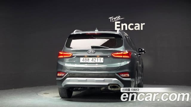 Hyundai Santa Fe TM 4