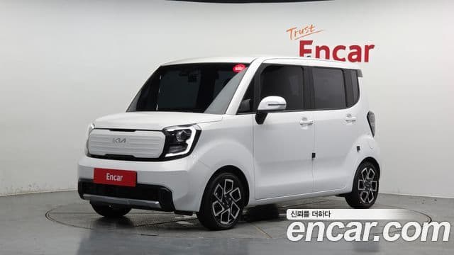 Kia The New Kia Ray 1