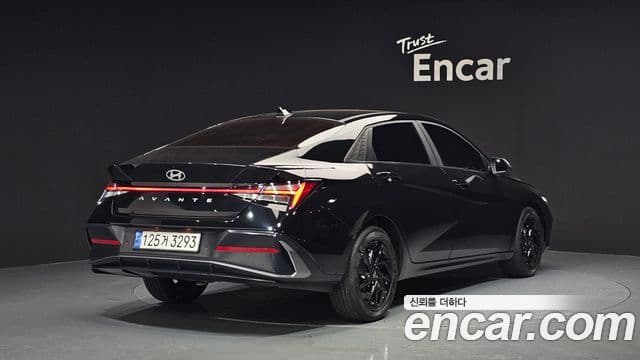 Hyundai The New Avante (CN7) 2