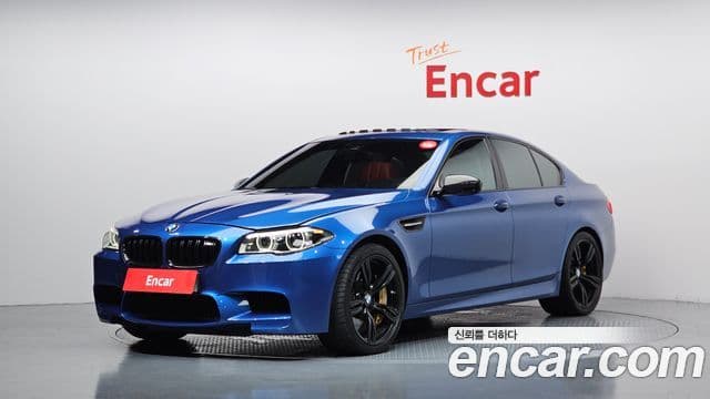 BMW M5 (F10)