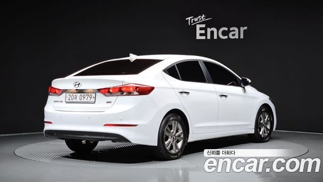Hyundai Avante AD 2