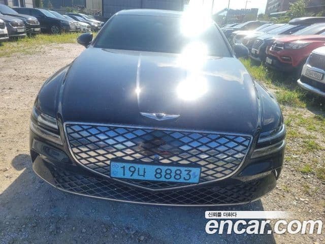 Genesis Electrified G80 (RG3) 2