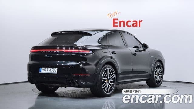 Porsche Cayenne (PO536) 2