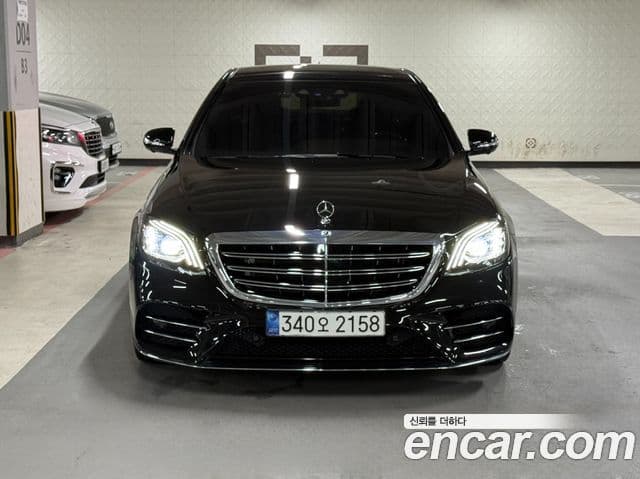 Mercedes-Benz S-Class W222