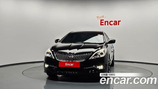 Hyundai Grandeur HG 3