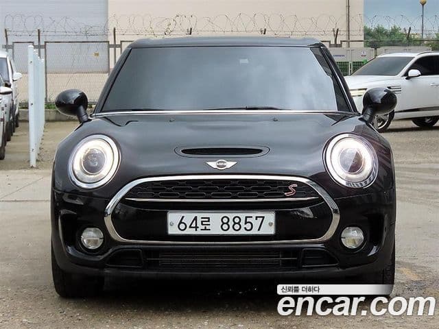 MINI Cooper SD Clubman — 1