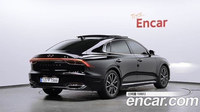 Hyundai The New Grandeur IG 2
