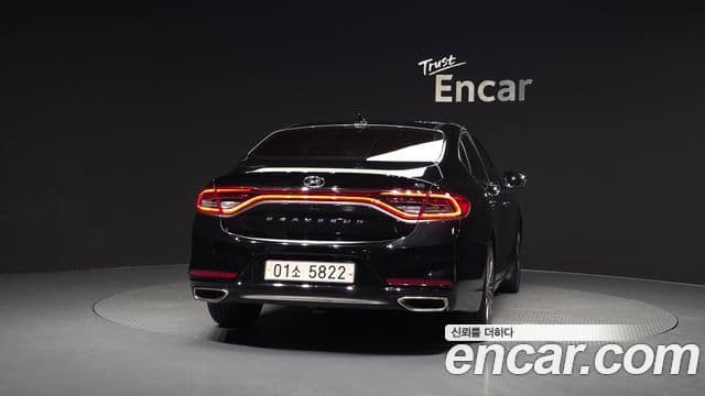 Hyundai Grandeur IG 4