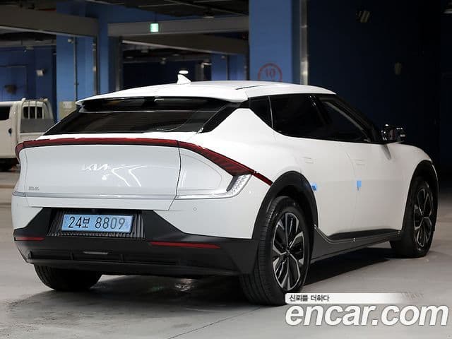 Kia EV6 4