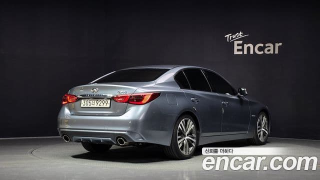 Infiniti Q50 2