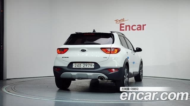 Kia Stonic 4