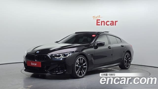 BMW 8 Series (G15)