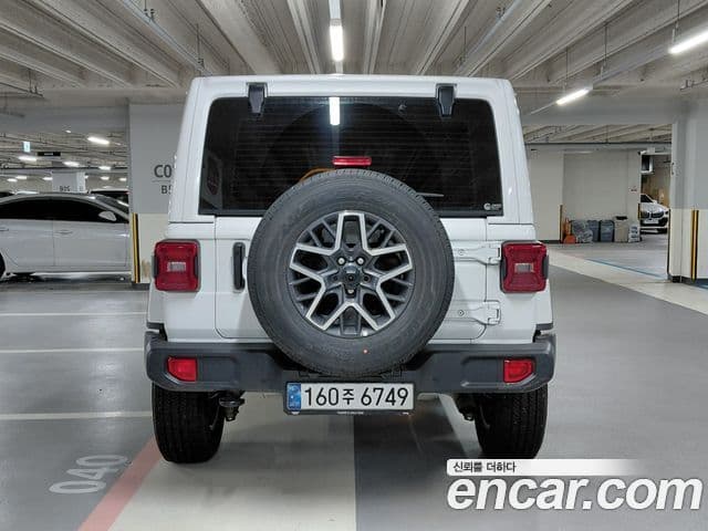 Jeep Wrangler (JL) 4