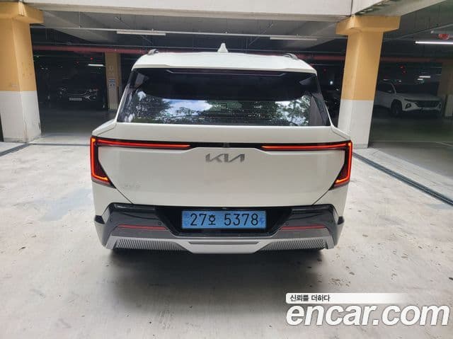 Kia EV5 3