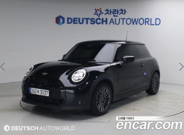 MINI Cooper C 4th Gen 1