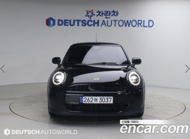 MINI Cooper C 4th Gen 3