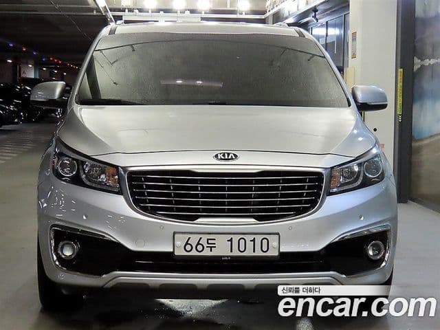 Kia All New Carnival 3
