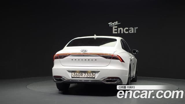 Hyundai The New Grandeur IG 4
