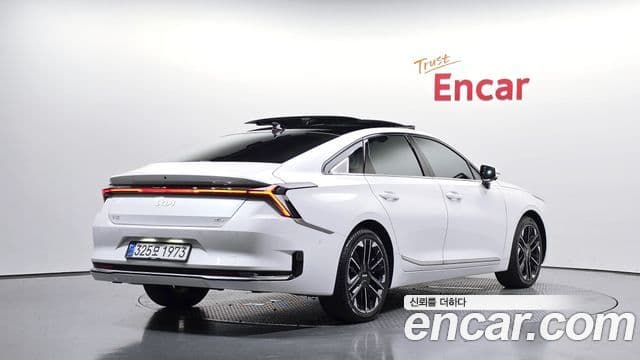 Kia The New K8 Hybrid 2