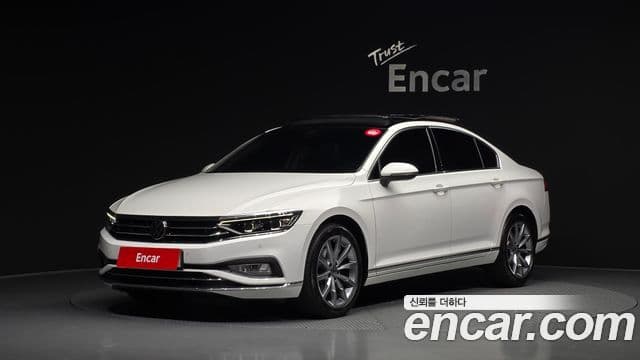 Volkswagen Passat GT (B8) 1