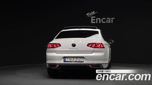 Volkswagen Passat GT (B8) 4