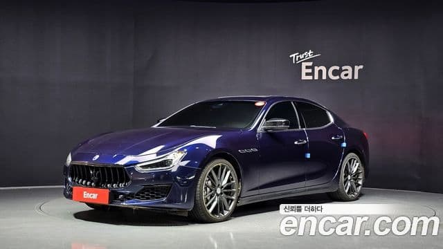 Maserati Ghibli 1