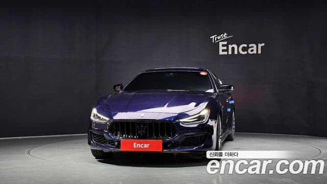 Maserati Ghibli 3