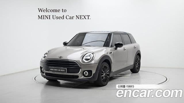 MINI Cooper Clubman 1
