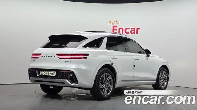Genesis GV70 2