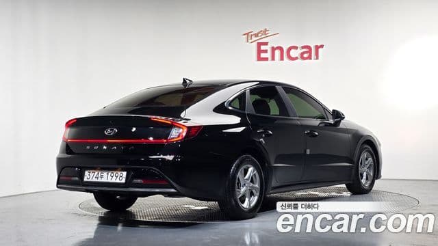 Hyundai Sonata (DN8) 2