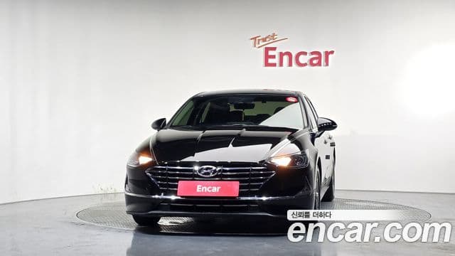 Hyundai Sonata (DN8) 3