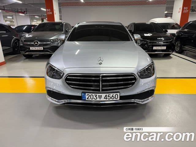 Mercedes-Benz E-Class W213 1
