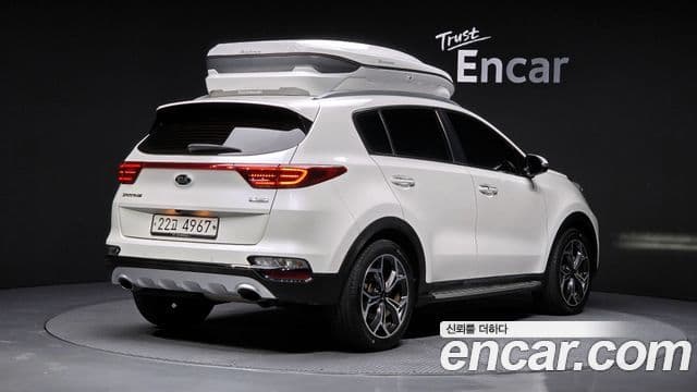Kia Sportage The Bold 2