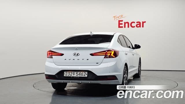 Hyundai The New Avante AD 3